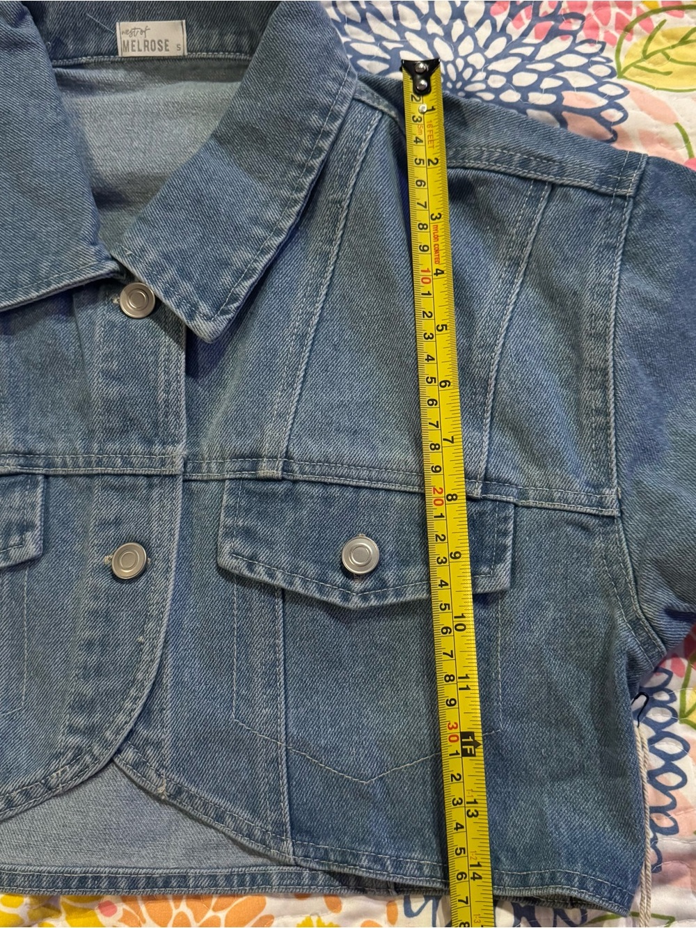 NWT Tilly’s small Cropped Denim Jacket Button Up Dropped Sleeves Unlined - Picture 3 of 3